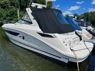 38' Sea Ray 2014 Yacht For Sale